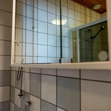 Hotel Ik & 3*